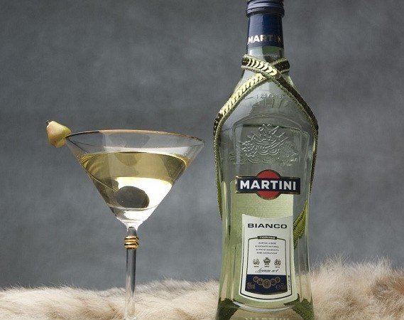 Martini Bianco. Annam Brahma